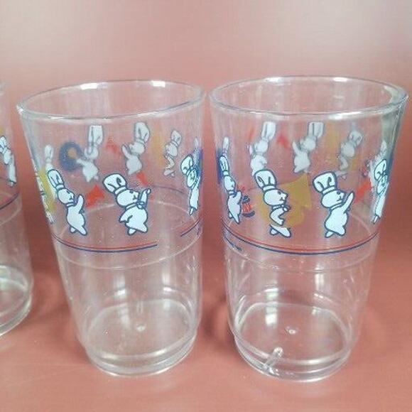 Pillsbury Doughboy Vintage Lot 4 Plastic Drinking Glasses 4.5” Music Band 1991 - Picture 3 of 9